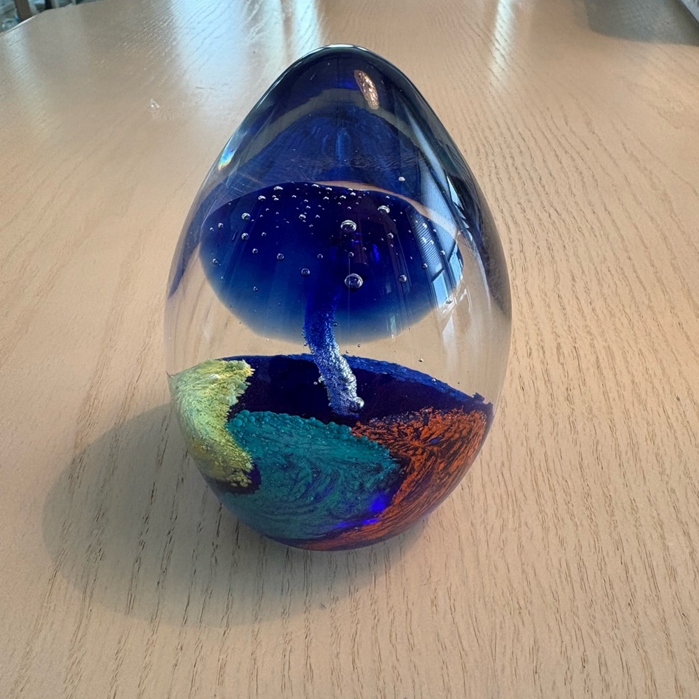 Vintage Blue Glass Egg Shape Art Sculpture with Oceanic Design